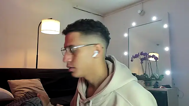 matt benji online show from October 31, 2025, 2:46 pm