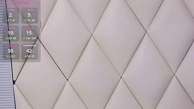 GinaBear online show from November 29, 2025, 7:30 am