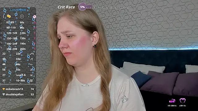 Snapshot of Megan_Violer chatting on April 15, 2026, 7:58 pm Megan Violer online show from April 15, 2026, 7:58 pm