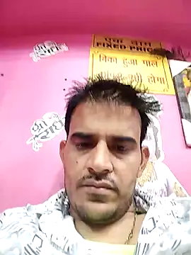 Snapshot of absoluteright chatting on November 10, 2025, 1:05 pm absoluteright online show from November 10, 2025, 1:05 pm