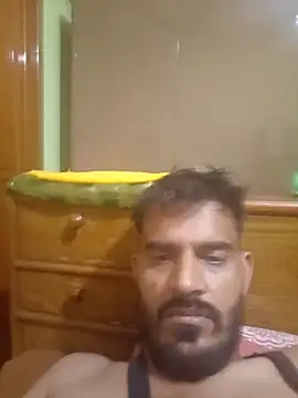 Snapshot of absoluteright chatting on February 20, 2025, 4:14 pm absoluteright online show from February 20, 2025, 4:14 pm