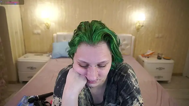 LunaaMayy online show from February 27, 2026, 7:03 pm