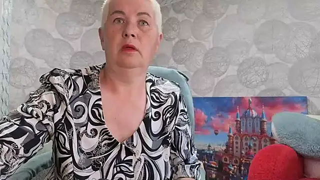 Snapshot of NicoleOlla chatting on May 4, 2026, 1:53 am NicoleOlla online show from May 4, 2026, 1:53 am