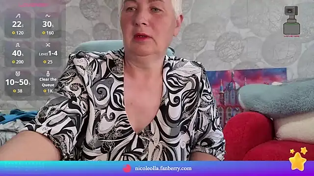 Snapshot of NicoleOlla chatting on May 13, 2026, 2:18 am NicoleOlla online show from May 13, 2026, 2:18 am