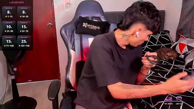 cute diego  online show from July 6, 2026, 11:29 pm