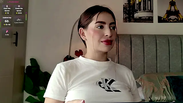 caralella online show from May 25, 2026, 8:29 pm