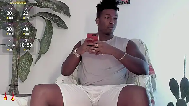 Snapshot of michaell_james7 chatting on April 28, 2026, 8:46 pm michaell james7 online show from April 28, 2026, 8:46 pm