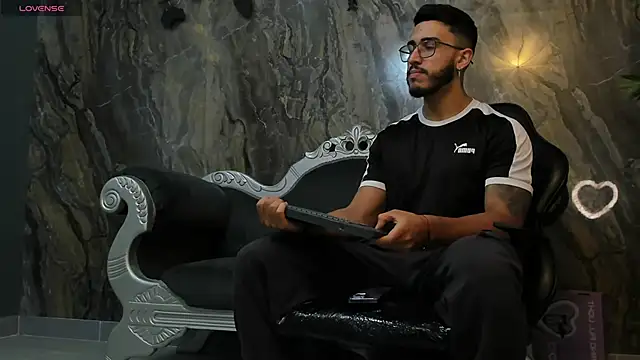 Liam Kleiin online show from March 10, 2025, 11:34 am