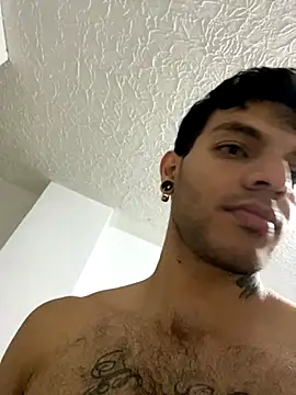 JuanBlade online show from October 15, 2025, 1:37 am