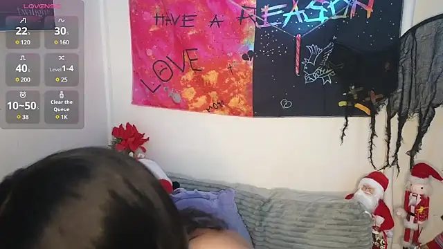 Snapshot of lovekaylaa chatting on December 5, 2024, 11:12 pm lovekaylaa online show from December 5, 2024, 11:12 pm