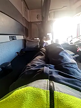 Snapshot of smartzy chatting on October 15, 2025, 7:38 am smartzy online show from October 15, 2025, 7:38 am