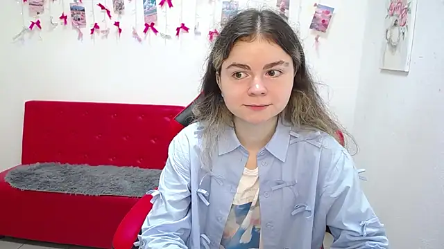 TinaRedly online show from May 23, 2026, 5:56 pm
