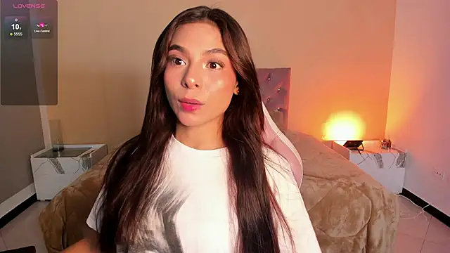 amira cute2 online show from February 12, 2026, 11:10 am