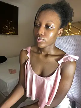 Snapshot of kellya_ chatting on March 23, 2026, 6:41 pm kellya online show from March 23, 2026, 6:41 pm