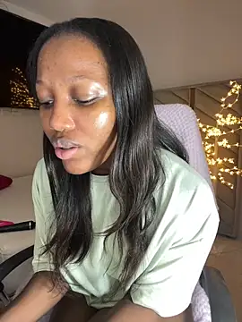 kellya  online show from November 29, 2025, 12:00 am