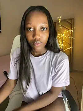 Snapshot of kellya_ chatting on April 5, 2026, 9:43 pm kellya online show from April 5, 2026, 9:43 pm