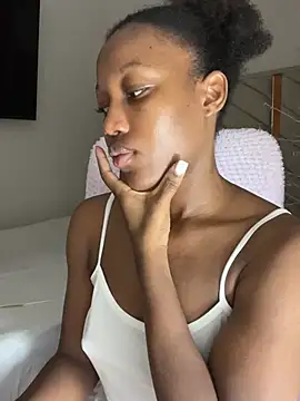 Snapshot of kellya_ chatting on March 21, 2026, 11:30 pm kellya online show from March 21, 2026, 11:30 pm