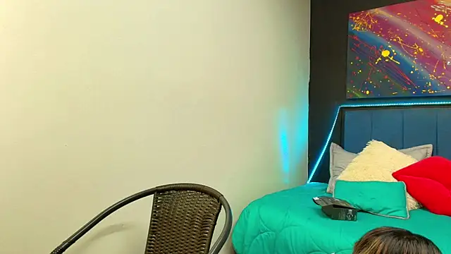 Snapshot of megan_collins96 chatting on March 19, 2025, 7:49 pm megan collins96 online show from March 19, 2025, 7:49 pm