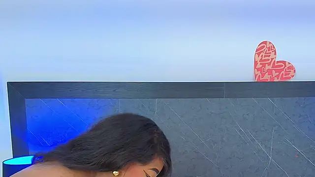 Snapshot of charlottebrowns_ chatting on March 2, 2025, 9:41 pm charlottebrowns online show from March 2, 2025, 9:41 pm