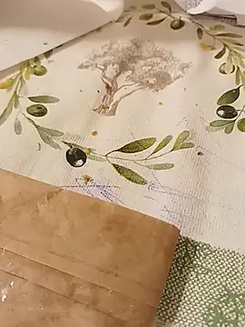 maleesa online show from September 26, 2025, 7:32 pm