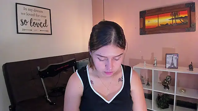 Snapshot of ArianaBaker chatting on February 18, 2025, 7:19 pm ArianaBaker online show from February 18, 2025, 7:19 pm