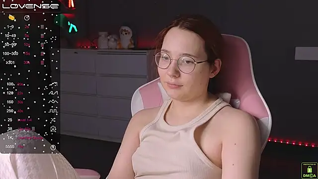 Snapshot of Airyhill chatting on February 28, 2025, 5:15 pm Airyhill online show from February 28, 2025, 5:15 pm