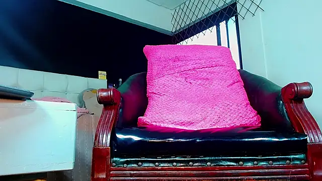 bellatrixx 69 online show from January 14, 2026, 11:25 am