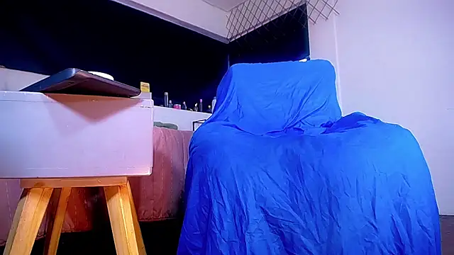 bellatrixx 69 online show from October 25, 2025, 11:31 am