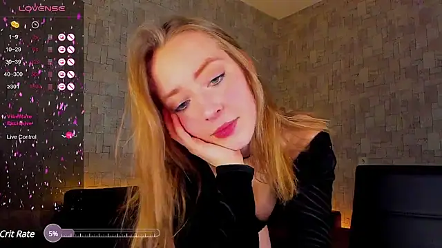 Snapshot of abra666cadabra chatting on February 6, 2025, 9:43 am abra666cadabra online show from February 6, 2025, 9:43 am