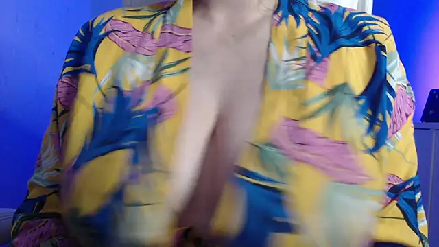 missdaniels online show from February 5, 2025, 11:50 pm