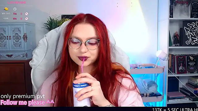 me  hanna online show from October 29, 2025, 9:14 pm