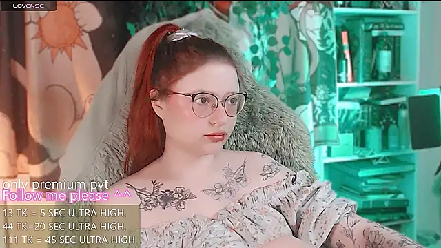 me  hanna online show from May 28, 2026, 3:36 am