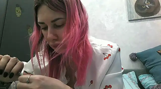 Snapshot of BlueXOwl chatting on January 13, 2025, 8:48 pm BlueXOwl online show from January 13, 2025, 8:48 pm