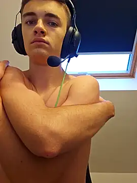 Snapshot of yanisyanisss chatting on December 20, 2025, 3:26 pm yanisyanisss online show from December 20, 2025, 3:26 pm