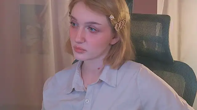 Snapshot of ELLIEJAY chatting on February 8, 2026, 5:27 am ELLIEJAY online show from February 8, 2026, 5:27 am