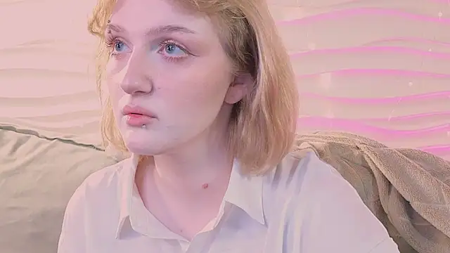 Snapshot of ELLIEJAY chatting on February 1, 2026, 5:27 am ELLIEJAY online show from February 1, 2026, 5:27 am