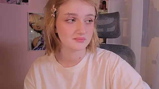 Snapshot of ELLIEJAY chatting on February 3, 2026, 5:16 am ELLIEJAY online show from February 3, 2026, 5:16 am