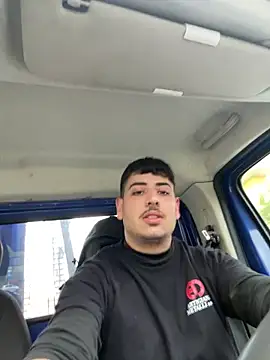 Snapshot of claudio20031 chatting on April 2, 2026, 3:08 pm claudio20031 online show from April 2, 2026, 3:08 pm