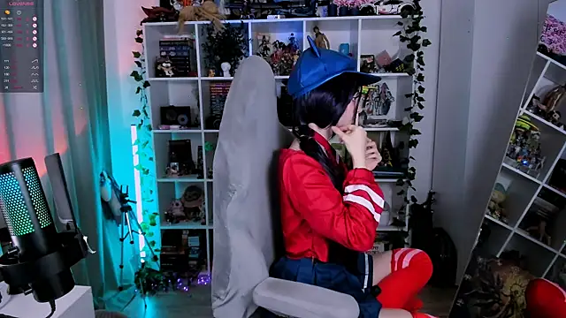 ohclementine online show from October 12, 2025, 10:16 am