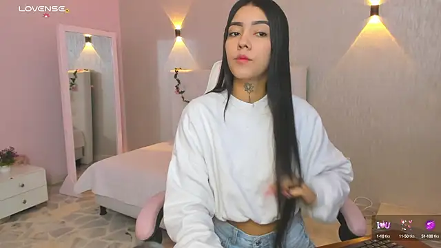 Snapshot of miagomezweb1 chatting on February 7, 2025, 1:01 pm miagomezweb1 online show from February 7, 2025, 1:01 pm