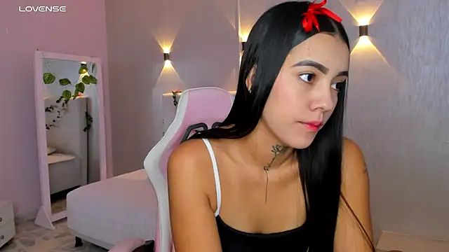 Snapshot of miagomezweb1 chatting on February 22, 2025, 12:40 pm miagomezweb1 online show from February 22, 2025, 12:40 pm