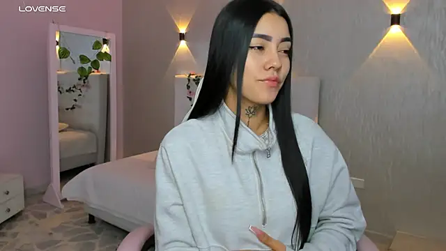Snapshot of miagomezweb1 chatting on March 8, 2025, 12:30 pm miagomezweb1 online show from March 8, 2025, 12:30 pm