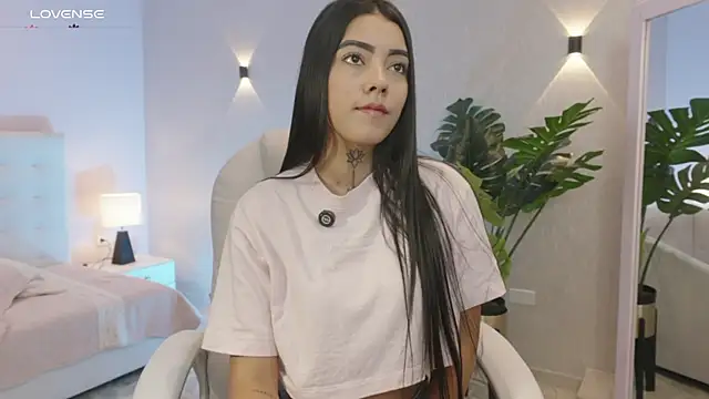 Snapshot of miagomezweb1 chatting on September 20, 2025, 12:32 pm miagomezweb1 online show from September 20, 2025, 12:32 pm