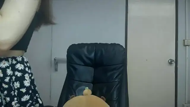 SassyJessi online show from April 28, 2026, 4:17 am
