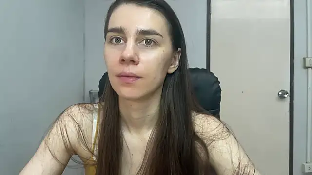 SassyJessi online show from May 17, 2026, 4:12 am