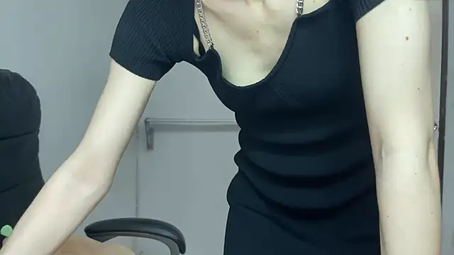 SassyJessi online show from May 15, 2026, 4:10 am