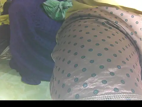 Snapshot of Brook403 chatting on December 10, 2024, 8:05 pm Brook403 online show from December 10, 2024, 8:05 pm