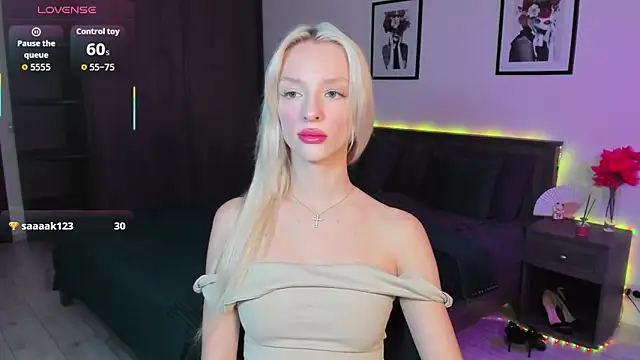 Snapshot of AleksaBlonde chatting on September 14, 2025, 5:52 am AleksaBlonde online show from September 14, 2025, 5:52 am