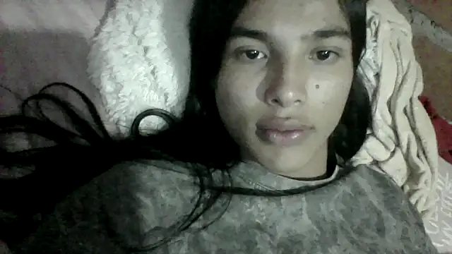 Snapshot of Samys_World chatting on February 17, 2026, 3:37 am Samys World online show from February 17, 2026, 3:37 am