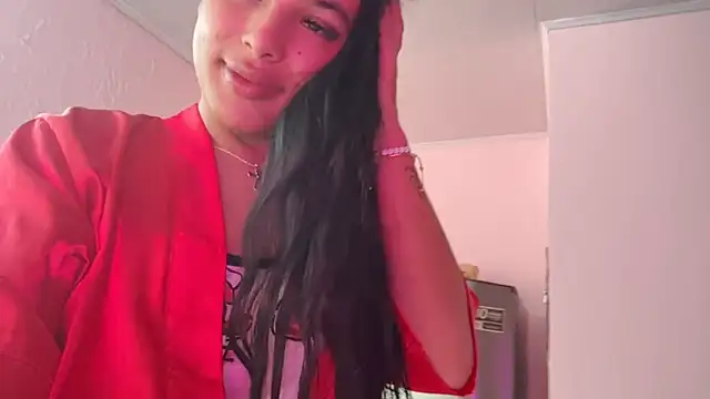 Snapshot of Samys_World chatting on January 12, 2025, 6:59 pm Samys World online show from January 12, 2025, 6:59 pm